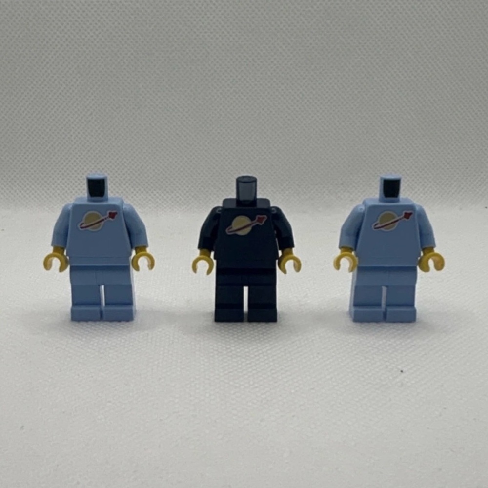 LEGO Classic Space Minifigure Torsos & Legs Trio - Light Blue & Dark Blue